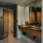 Roiss Haus 4*