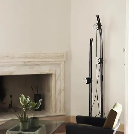 Roiss Haus アパートホテル