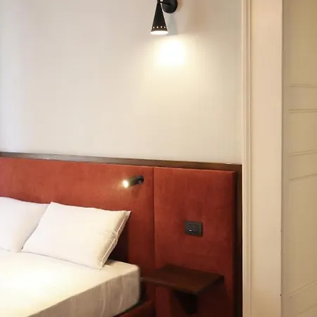 Roiss Haus Aparthotel Lecce