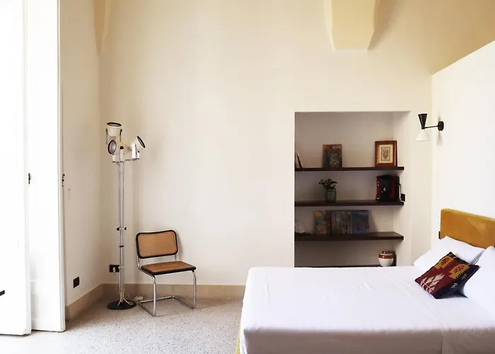 Roiss Haus Aparthotel Lecce