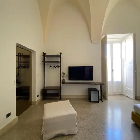 Roiss Haus * Lecce