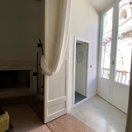 Roiss Haus Apartmanhotel Lecce